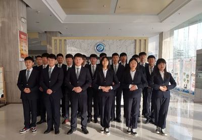 汽車技術服務與營銷專業中的軟件開發 驅動汽車產業數字化轉型的新引擎